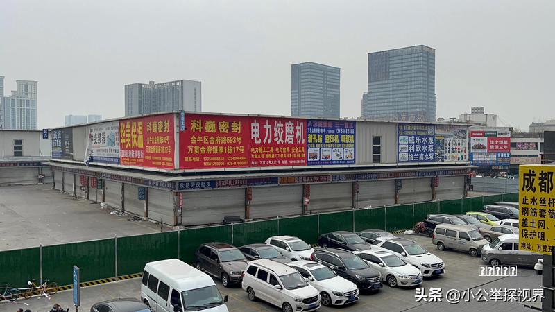 找人代购古驰“小蜜蜂”手包，跟朋友撞包后发现竟是假的？